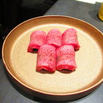 北海道焼肉 北うし - 　３．【知床和牛の塩焼き肉２品】　３週間熟成知床和牛ハラミ　　山わさびで