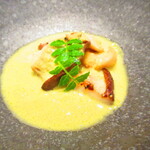 北海道焼肉 北うし - 　５．【口替わり　３品】　蝦夷鮑の擂り流し