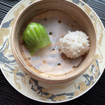 中国料理 カリュウ - 餅米焼売と海老蒸し点心