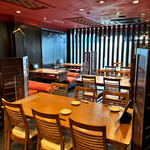 ごはん屋 上の裏馳走 こだま - テーブル　　お二階もございます。