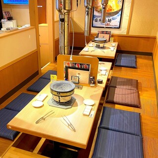 The store is spacious! Total seating capacity: 95 seats Plenty of sunken kotatsu seating for families♪