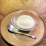 前芝料理店 - 桃のポタージュ　ヨーグルトのアイス