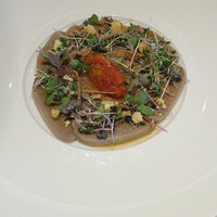 Le Beurre Noisette NAGOYA - 前菜、牛タンのカルパッチョ仕立て赤ピーマンのピパラードミモザ風
