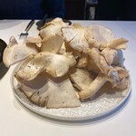 Restaurant Takashi Tanno par 長谷紫‐ゆかり - 