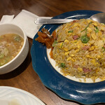 Pekin - ヤキメシ　スープ付き