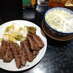 Gyuutan Sumiyaki Rikyuu - 牛たん　単品4枚8切れとテールスープ