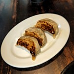 麺の風 祥気 - 手作りジャンボ餃子3ケ@330