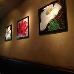 ハンバーグファクトリー - 高級感のある店内