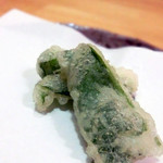 小料理きょうわ - ぜんまいのような野草の天ぷら