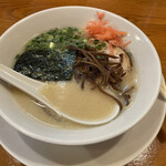 まるきんラーメン - まるきんラーメン、麺かた790円