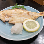 弥助寿司 - 口ボソ（カレイ）