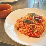 Anjera - ナポリタン、細め麺でソースがよく絡んでましたよ( ¯ᒡ̱¯ )و