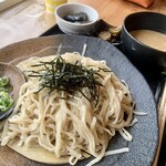 旬菜・じねんじょ市場　とろろ庵 - とろろ濃厚つけ麺