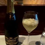 レストラン マノワ - シャンパンに桃のシャーベット（2022.7）