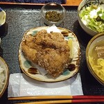 Okinawa Ryouri Arakakiya - ミニ唐揚げセット