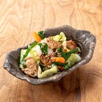 Stir-fried offal in a bar