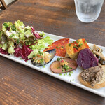 オステリアルーチェ - 7種類の前菜盛り合わせ