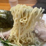 Ramen Noto Yama - 中太麺