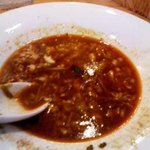 中華そば すずらん - 野菜タンタンに玉子スープ投入