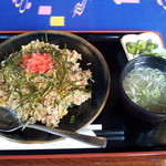 Okinawa Soba - 焼き飯（７００円）