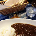 オールドリバー - ランチのカレー(小ご飯＋ナン)