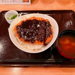 串かつ男 男おでん - 味噌かつ丼