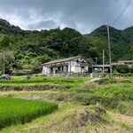 ろばたやき山ろく - 店舗