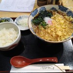 大山庵 - たぬきそば 700円 小ライス 100円