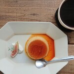 チパコヤ - 焼きプリン & コーヒー(インドネシア シングルオリジン)