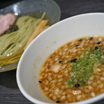 TOMEICHIYA SHOKUDO - 昆布水つけ麺