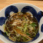 自家製麺 ロビンソン - つけ汁。特製じゃない方