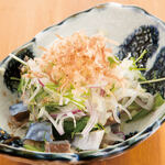Shimesaba onion salad