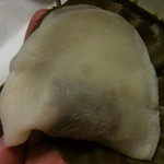 長命寺 桜もち - そっと取り出して