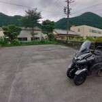 Menya Nanai Chi - 駐車スペース