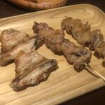 炭火焼きとり 好古 - すこしずつ頼みます。