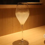 RISTORANTE IL NODO - 小田原八木下農園からのヴェルガモットソーダ