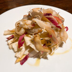 ダ マッサ - ホッキ貝とロゼアスパラのサラダ　1980円
