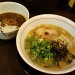 大河 - 大河ラーメン＆豚骨カレー