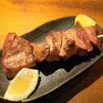 豚小家 - 2013.4 れば塩若焼き（1串80円）