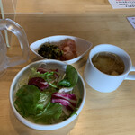 Sousaku Baru Atashinchi - サラダ、スープ