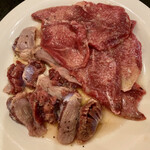 ノーベル焼肉 - タン塩、砂肝