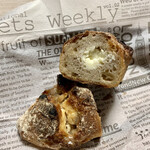 パンやきどころ RIKI - ポム・アマンド メープルとクリームチーズを包んで ¥300