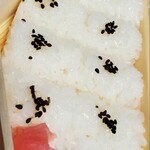 旅弁当駅弁にぎわい - ご飯はもっちり！