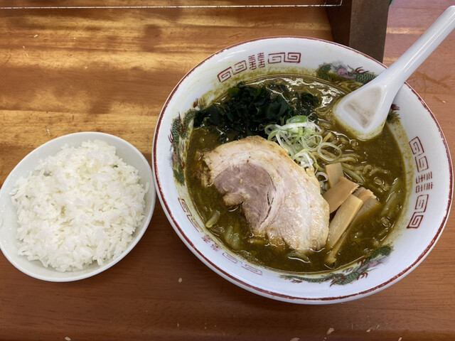 カレーらーめん じぇんとる麺 伊達店 （じぇんとるめん） - 伊達紋別