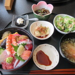 八千代寿司 - 八千代の海鮮ランチ　1,200円