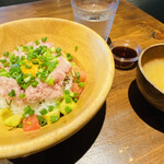 #702 CAFE&DINER - ねぎとろアボカド丼とお味噌汁