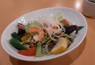 Joiful - 彩り野菜とえびのひんやりヘルシー麺