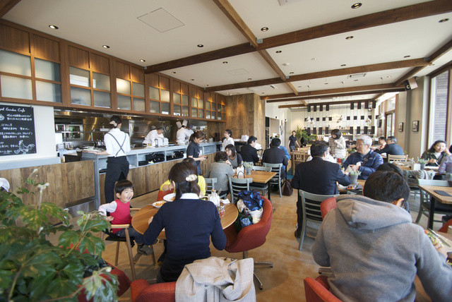 The Photo Of Interior Royal Garden Cafe Tabelog The Photo Of Interior Royal Garden Cafe Tabelog