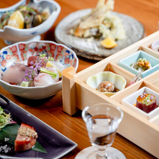 旬菜旬魚で彩られる、万ぷくのコース