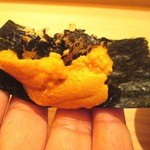 さえ喜 - 海苔の利いたシャリを海苔で。。。